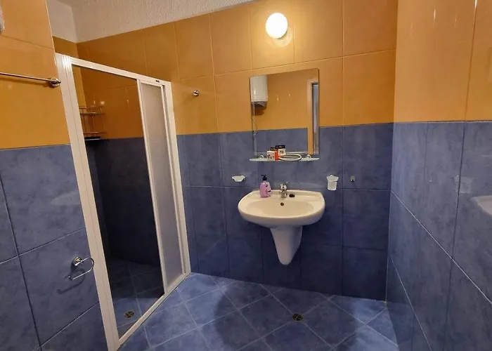 Oasis Deluxe By The Sea 公寓 拉夫达