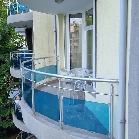 Oasis Deluxe By The Sea Rawda